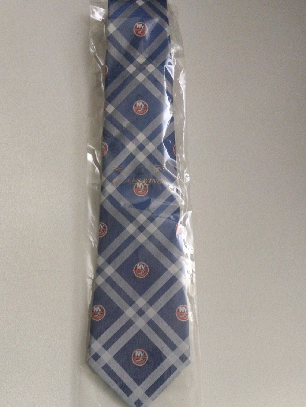 New York Islanders Men's Tie Eagles Wings Brand New NHL Hockey